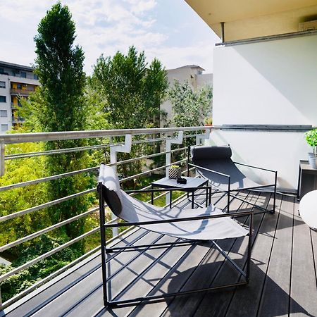 Suiteangel - Luxury Design Condo With Free Garage Budapest Exteriör bild