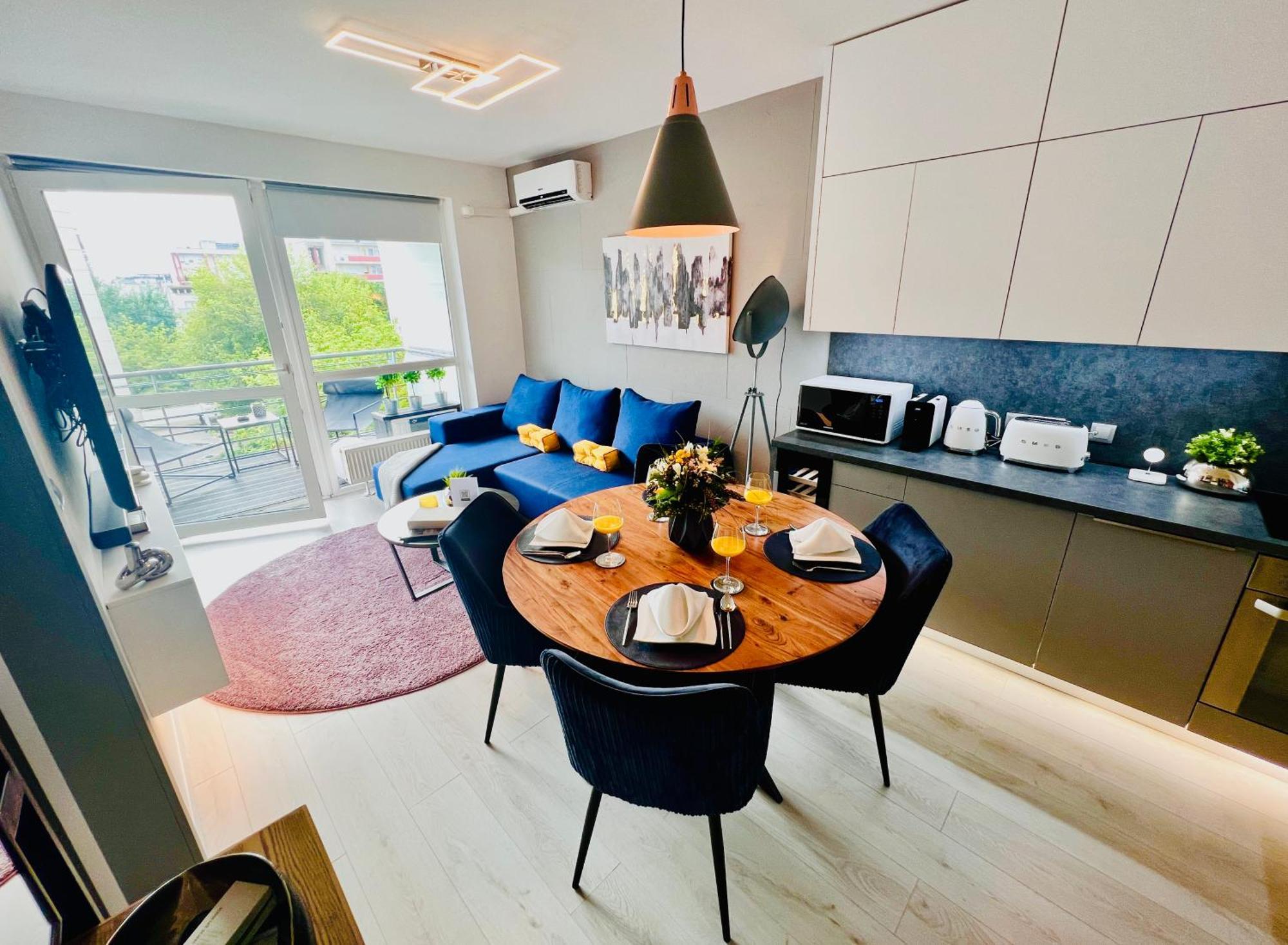 Suiteangel - Luxury Design Condo With Free Garage Budapest Exteriör bild